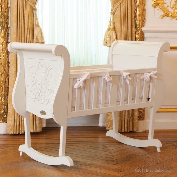 cradles & cradle linens