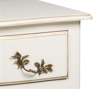 angelica night table versailles creme