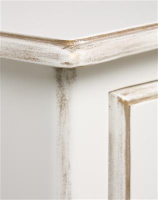 angelica night table versailles creme