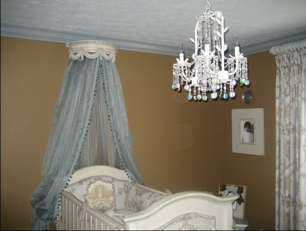bed crown