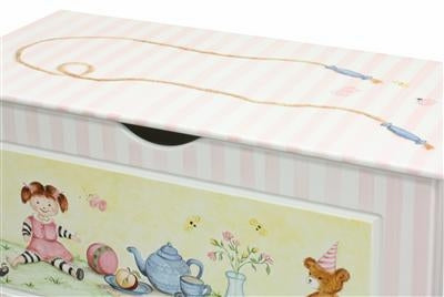 toy chest (tea party)