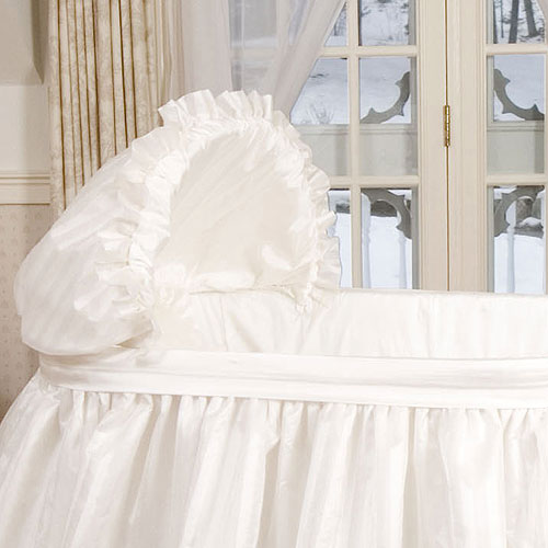bambini bassinet (contact us for pricing)