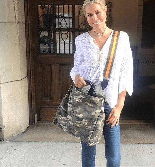 classic camo mag tote