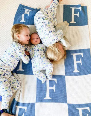 personalized initial and block blanket