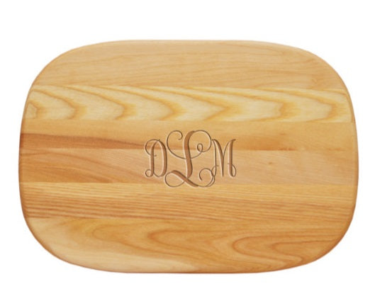 personalized wooden chopping board (medium)