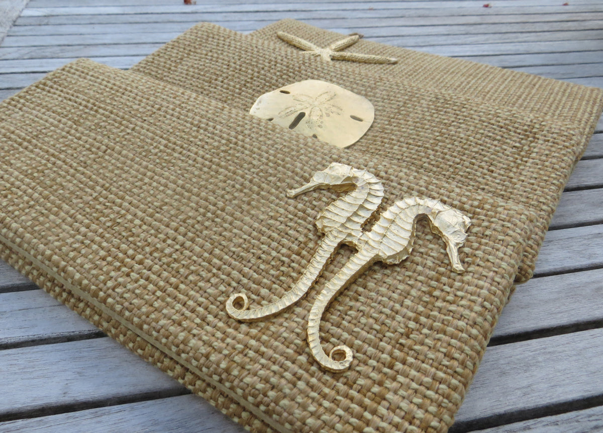 seaside clutch with casting (golden grass)