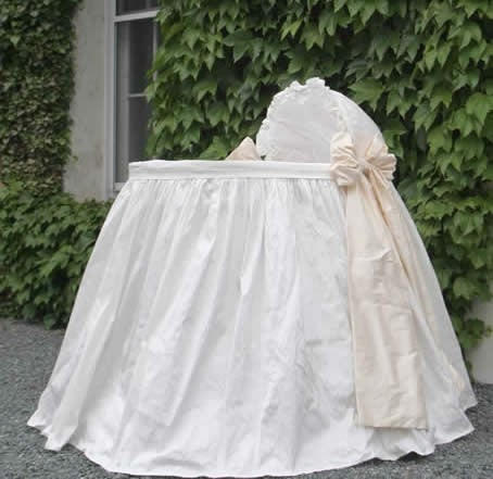 stella bassinet - set of long bows (contact us for pricing)
