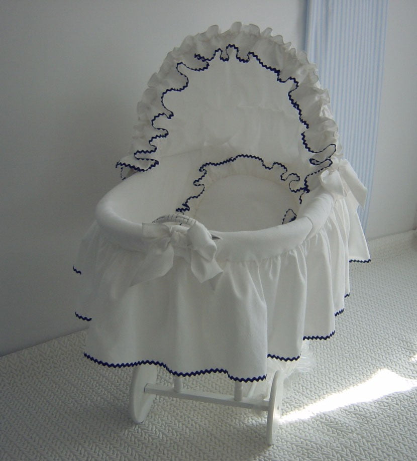 french bassinet by lullaby
