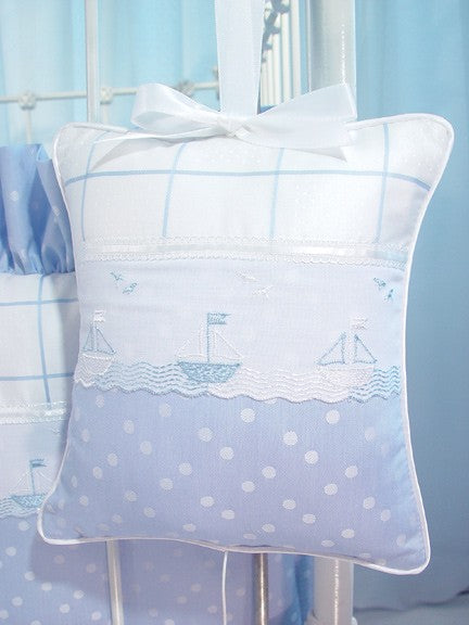 sailboats blue crib bedding set