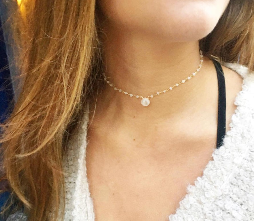 choker necklace