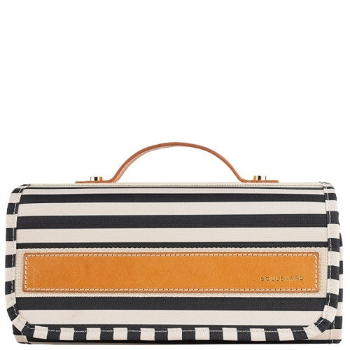 delilah toiletry roll