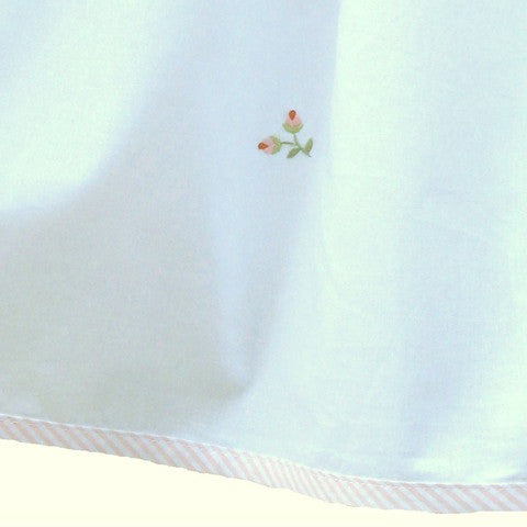 gordonsbury rosebuds embroidered crib skirt