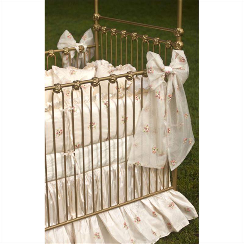 heirloom iron canopy crib by corsican