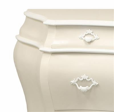 vivienne bombe chest