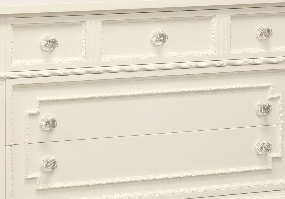 marcheline chest