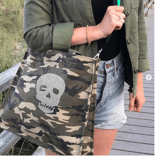 classic camo mag tote