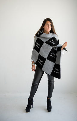 initial and block wrap