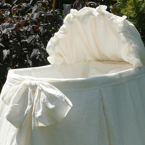 mykonos bassinet  (contact us for pricing)