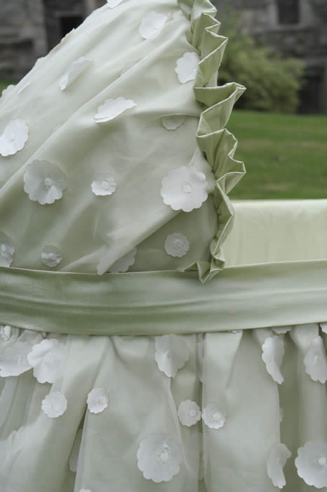 londonderry bassinet  (contact us for pricing)