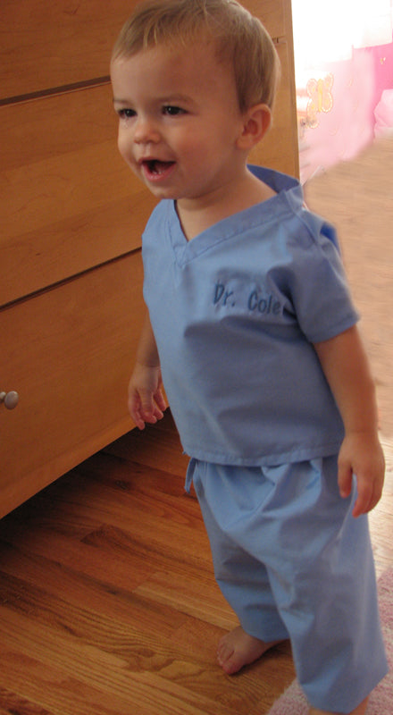 personalized baby scrubs