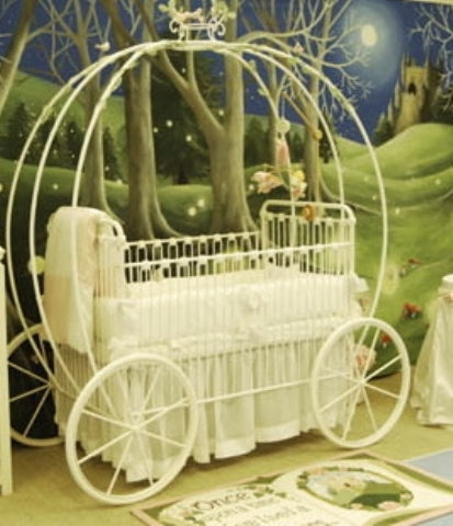 pumpkin crib with crown