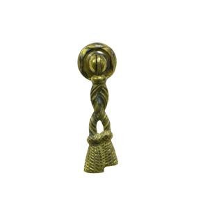 brass tassel 2