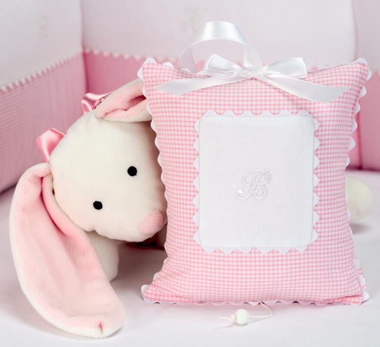 mini pink checker crib bedding by blauen