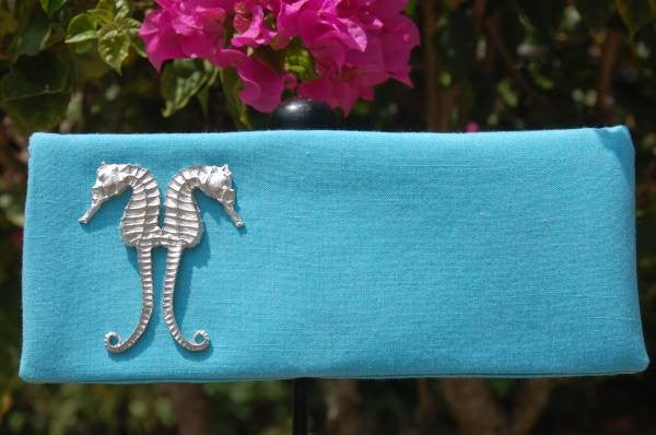 linen clutch with castings