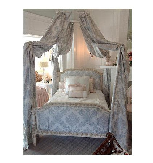 royal lit a la polonaise bed by AFK