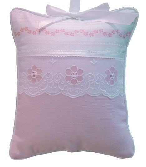 anastasia blossoms crib bedding by blauen