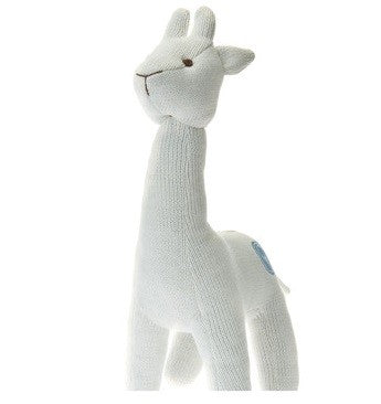 knit giraffe rattle ivory