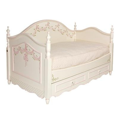 charlotte daybed ribbon and roses