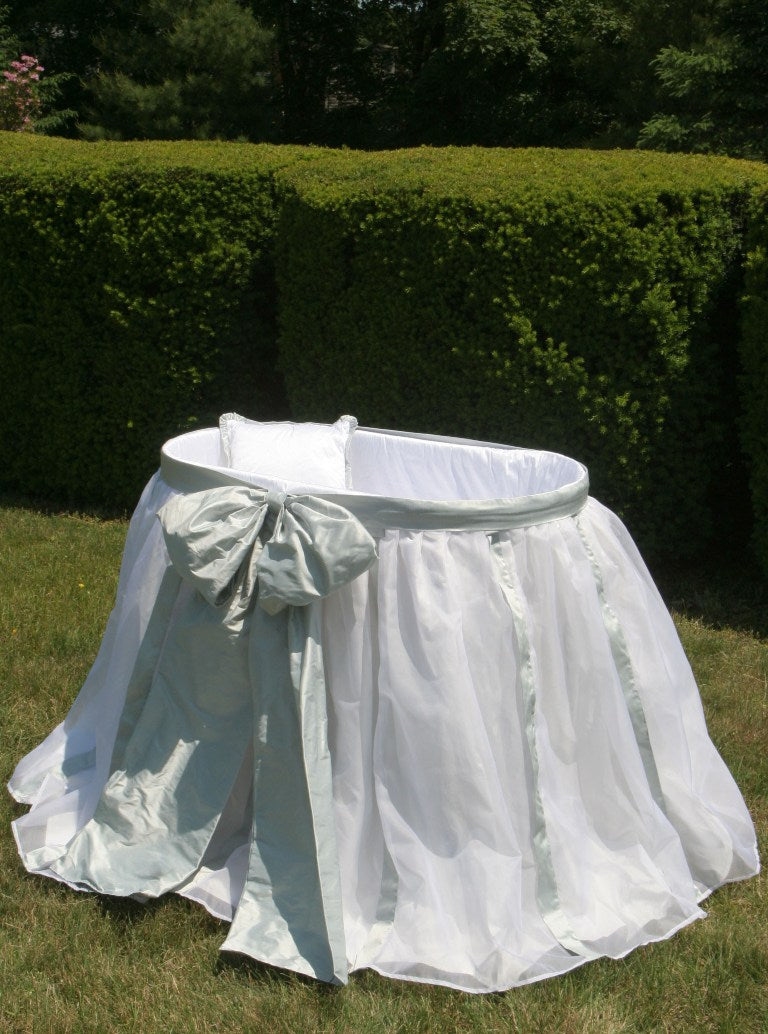 venice bassinet  (contact us for pricing)